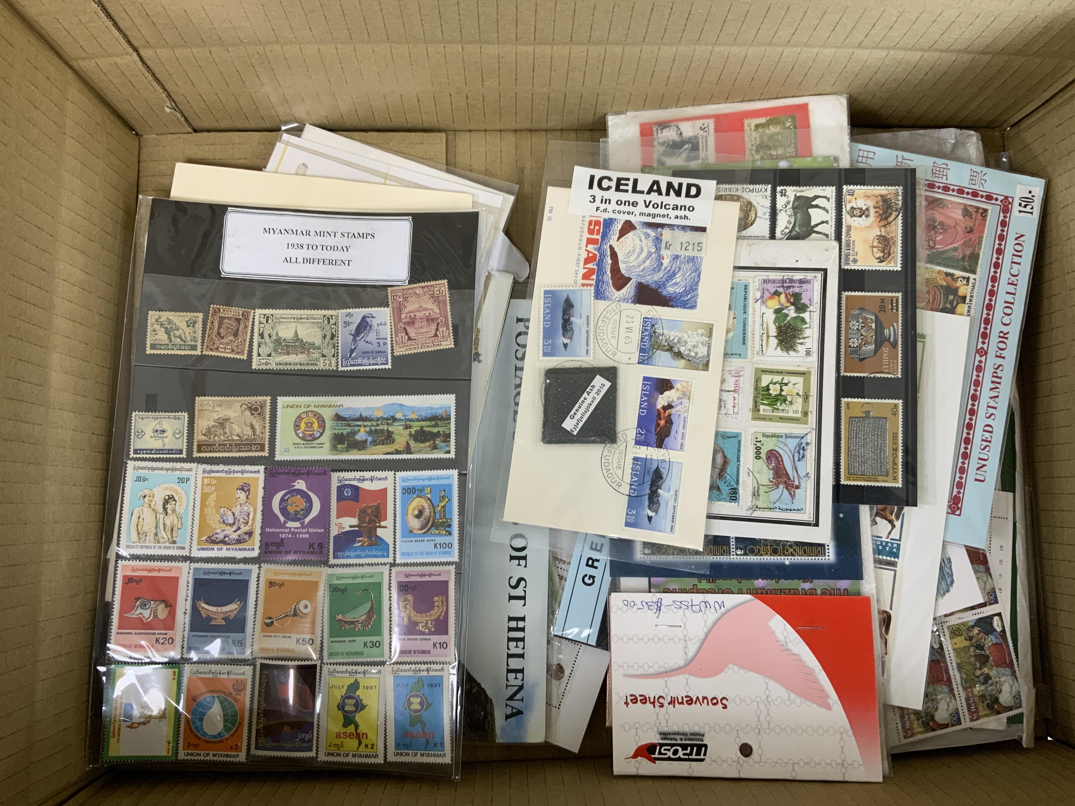 A collection of world stamps including two case selections of stamps in individual perspective cases from the Philatelic Legends ‘Historic Stamps’ collection, including Vichy France, US Civil War, the Cape triangle stamp